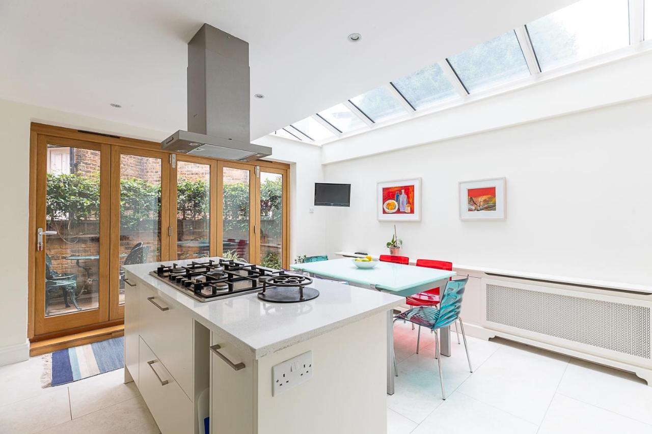 Joivy Stunning 3 Bed, 2 Bath House With Garden And Rooftop Terrace Londres Exterior foto